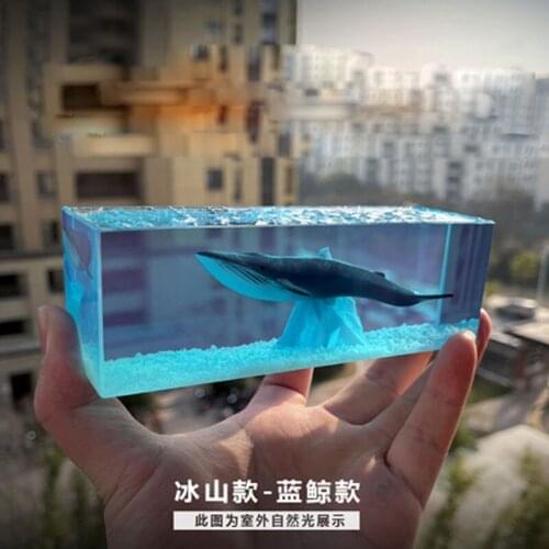 Marine Handmade Cultural And Creative Resin Epoxy Crafts Ocean Blue Whale Night Light Desktop USB Decoration Horizontal Board