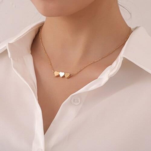 Simple Fashion Cute Alloy Love Heart Pendant Necklace for Women Elegant Chains Geometric Clavicle Necklace Jewelry Girls Gift