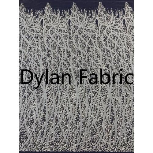 2021 new white mesh French shoulder-to-shoulder wedding dress fashion fabric dusting fabric