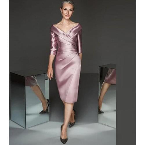 Modern Sheath Lilac Satin Mother Dress with Three Quarter Sleeve Knee Length Mother of the Groom Gowns V Neck Plus Size Party