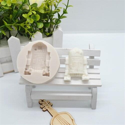 Cute Robot Lace Silicone Cake Mold Fondant Mold Cake Decorating Tools Pastry Kitchen Baking Accessories