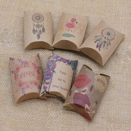 8*5cm Candy Boxes Kraft Paper Pillow Shape Gift Box Wedding Christmas Birthday Favor Bags Packaging Supplies 10P/20PCS