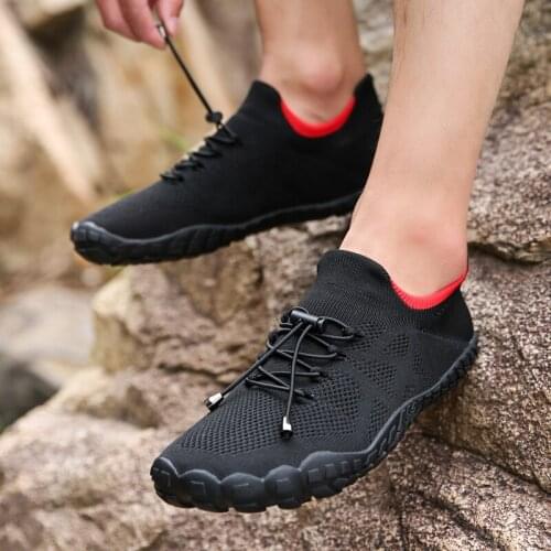 Water chunky Shoe Aqua Shoes Men Beach Breathable Sport Sneakers barefoot fishing zapatos de agua hombre