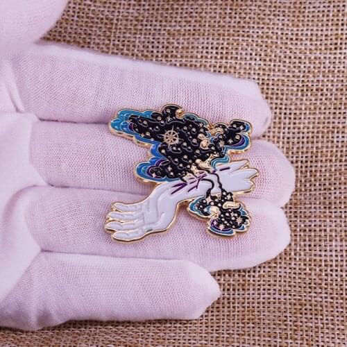Starry Sky Enamel Pin Shining Stars Brooch Galaxy Badge Outerspace Adventure Accesory