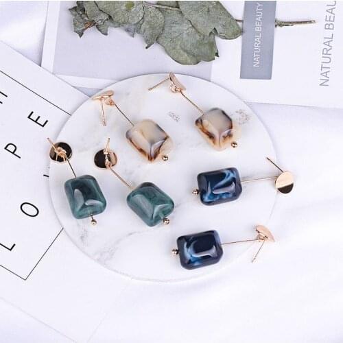 2020 Fashion Minimalist Acrylic Handing Resin Earrings Summer Statement Jewelry Irregular Simple Geometric Long Stone Earrings