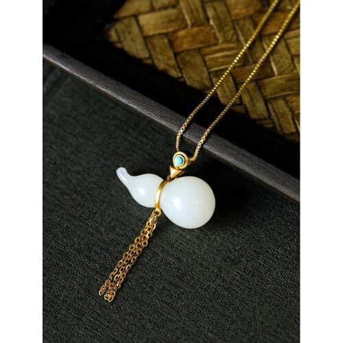 New Hetian Calabash Pendent S925 Sterling Silver Inlaid Ancient Gold Jue Suet Pendant Necklace Womens Hot Sale