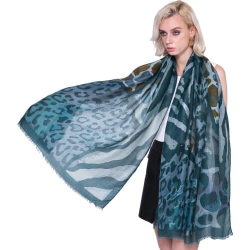 2019 Fashion Cotton Leopard Patchwork Print Scarves Shawl Beautiful Leopard Fringe Wrap Scarf Muffler Hijab Free Shipping