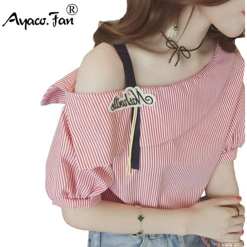 Striped Off Shoulder T-Shirts for Girls Student Women 2019 Summer New Sexy Slash neck Short Sleeve T-Shirt Cute Loose Lady Tops