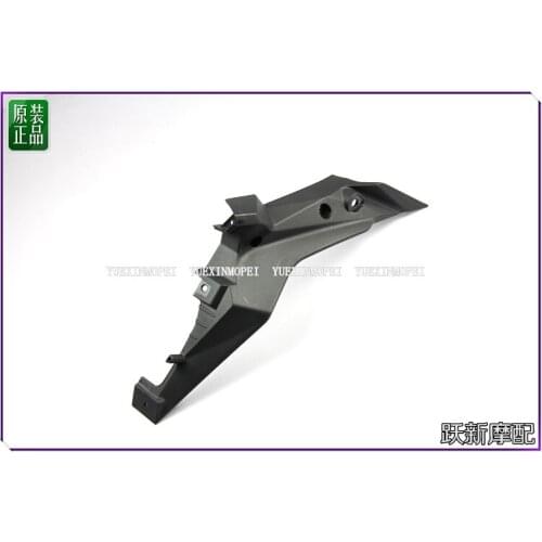 Rear fenders of Benelli TNT25