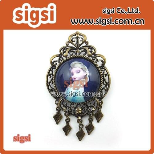 Retro rhinestone cartoon brooch