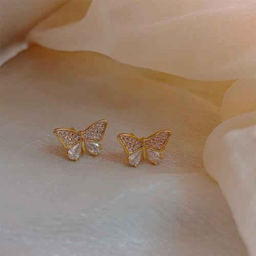 XIYANIKE Gold Color Butterfly Shaped Crystal Rhinestone Stud Earrings Cute Simple Alloy Earrings Brincos 2021New Female Jewelry