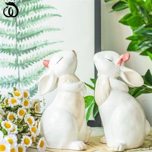 WU CHEN LONG 2 Pcs/Set Pink Bowknot White Rabbit Art Sculpture Cute Animal Figurines Creative Ceramics Craft Home Decor R6305