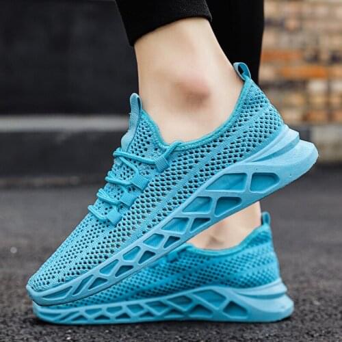 Breathable Low Top Mens Shoes Summer Mens Outdoor Casual Shoes Lightweight and Comfortable Sports Shoes Fashion Travel Shoes