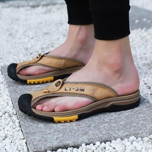 Summer Sandals Men Leather Classic Roman Sandals 2020 Slipper Outdoor Sneaker Beach Rubber Flip Flops Men Water Trekking Sandals