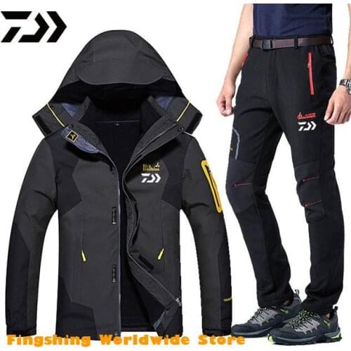 Winter Fishing Suit For Men Warm Windproof Waterproof DAIWA Fishing Jacket Set Male Outdoor Snow 3 In 1 Fishing Clothing Set