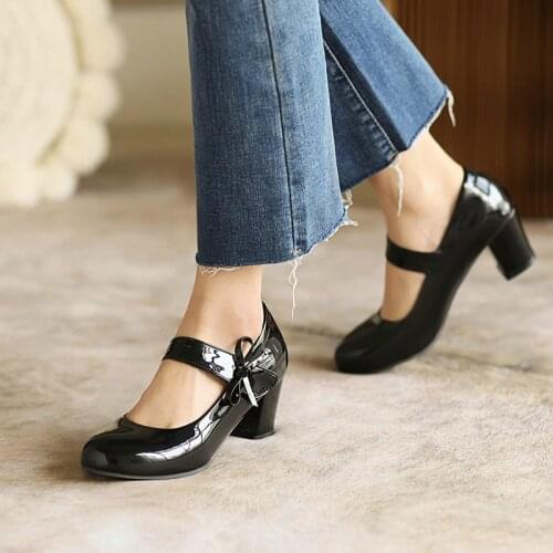 New Sweet Women Pumps Lolita Japanese Bow Thick Crust Thick Black Pink Red Female Students Shoes High Heels 5cm Plus Size 31-43