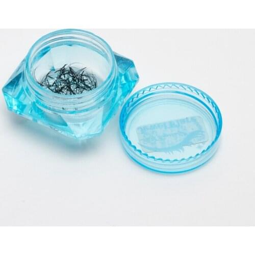 3D Loose Fans Russian Volume Eyelashes Extension Short Stem Pre made Fans Lash Hot Selling Eyelash Individual Extensions