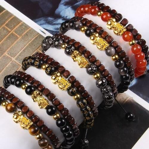 2 pcs Chinese Feng Shui Obsidian Wood Bracelet Men Women Unisex Wristband Gold Red Pixiu Charm Lucky Wealthy Women Bracelet gift