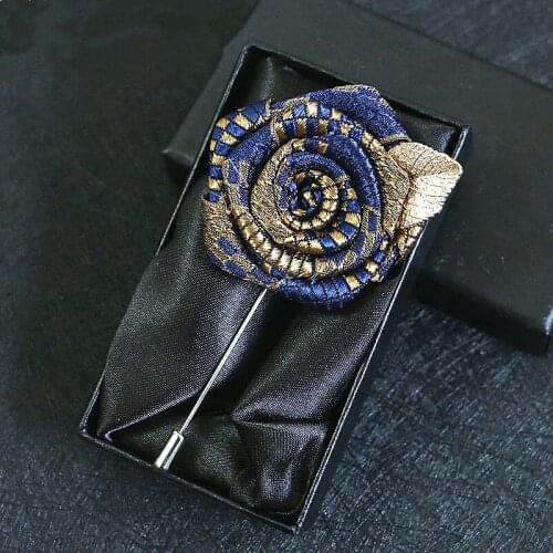 Fashion elegant mens brooch Upscale collar pin collar flower brooch roses suit shirt decoration brooches pin new year gifts