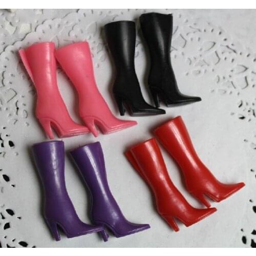 AILAIKI Toy 200 Pairs/lot Mixed Colors Cute Fashion Dolls Beautiful Boots Shoes For Barbie Dolls High-heeled Pointed Boots