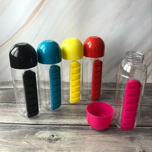 600ML Plastic Water Bottle With Daily Pill Box Organizer Drinking Bottles Portable Leak-Proof Bottle Tumbler Outdoor Sport Tour