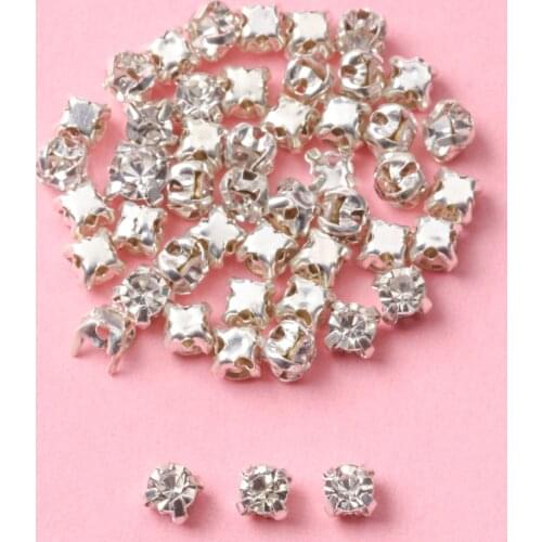 50Pcs Doll Mini Rhinestone Buckle DIY Doll Clothes Patchwork Handmade Doll Bags Shoes Necklace Buttons Craft Sewing Accessories