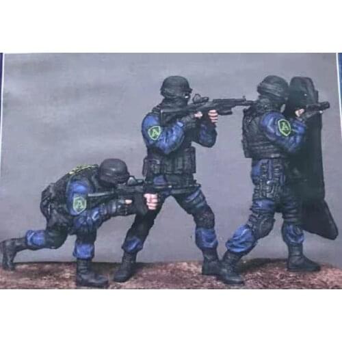 1/35 Resin Figures Model kits 3 Modern police Unassambled Unpainted 152