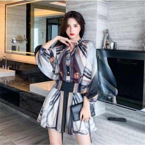 Office lady temperament chiffon shirt V-neck bat sleeve loose Blouses Elastic waist Shirtdress Retro printing Blusa Casual Shirt