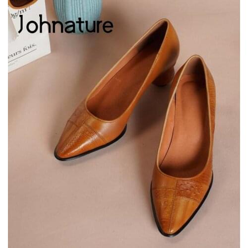 Johnature Pumps Women Shoes 2021 New Genuine Leather Four Seasons Pointed Toe Retro Shallow Handmade Concise Casual Ladies Shoes