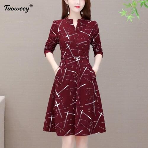 Women Floral Print Elegant Vintage A line Dresses Spring Summer V-NECK Chic knee length red Dress Plus Size Robe Femme