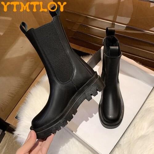 Warm Round Toe Non-slip Short Boots 2021 Autumn And Winter New Thick-soled Fashion All-match Martin Boots