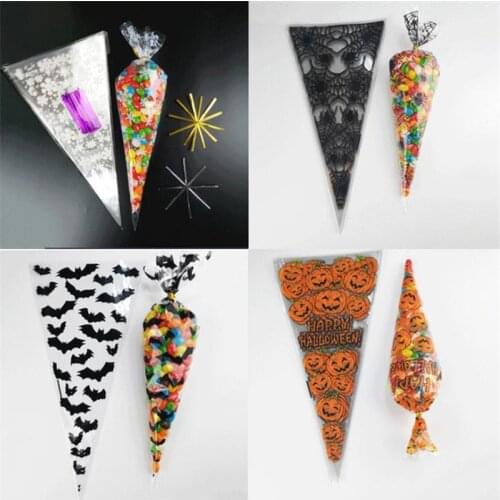100pcs/lot Halloween Cone OPP Gift Bags Dots Triangle-shape Clear Candy Bags Christmas Favors Bag Cookies Package Food Pocket