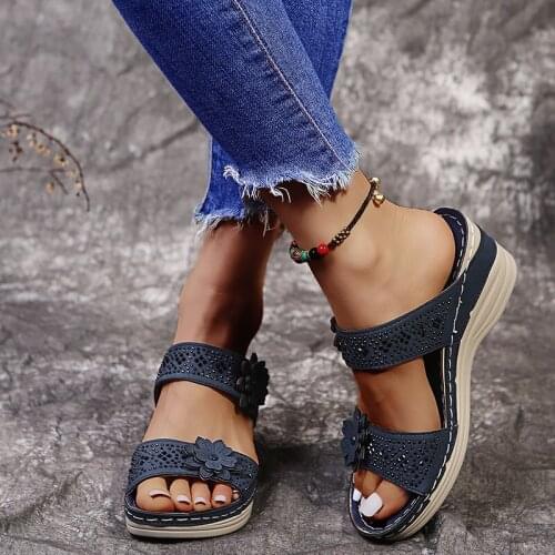 Woman 2021 Summer Appliques Slippers Women Flower Wedges Ladies Platform Casual Outside Beach Shoes Female Slides Plus Size