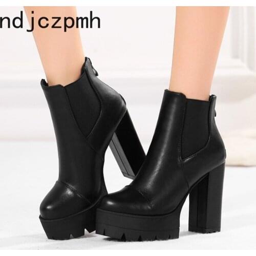 Martin Boots New Fashion Autumn and Winter Round Head Zipper Square Heel High Heel Short Tube Women Shoes 11cm High Off White