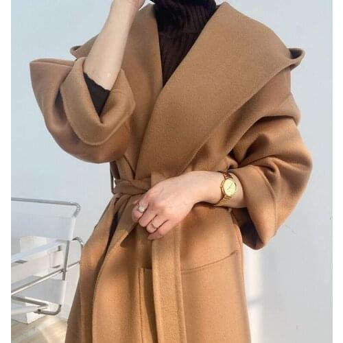 蒙跃 Women's Beige Coats China
