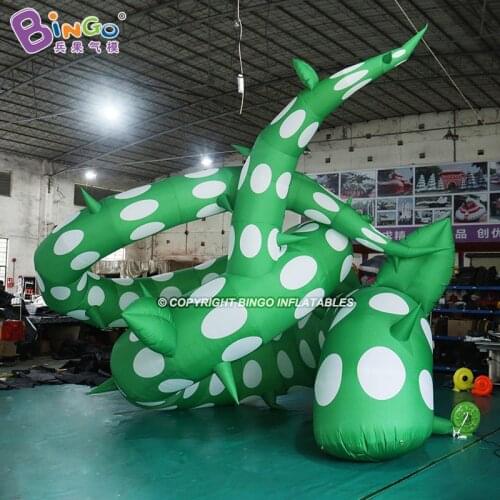 Personalized 5.2x4.4x5.7 Meters Giant Inflatable Vine Model For Outdoor Decoration - BG-Z0353-2