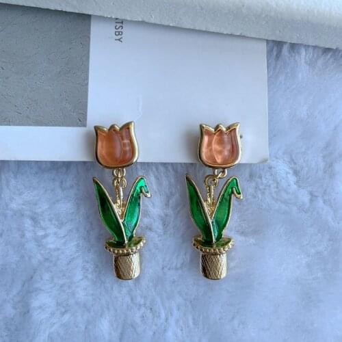 Tulip earrings drip inlay enamel resin silver earrings in Europe and the small girl type fresh gold-plated earrings
