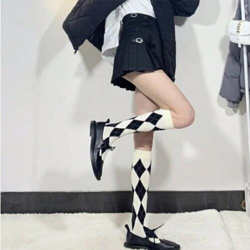 Lingge Stockings Female Spring And Autumn Net Red INS Tide Knee-High Socks Cotton Black And White JK Japanese Retro Calf Socks A