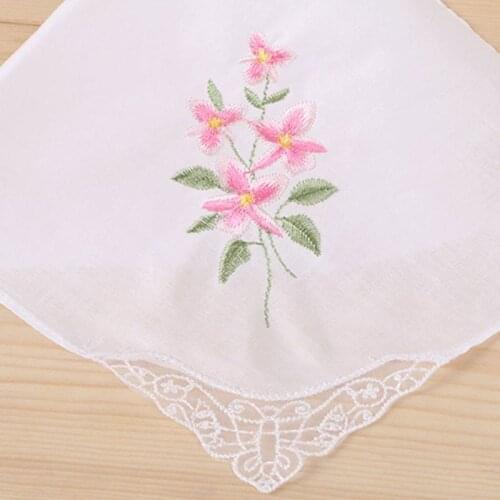 3Pcs/Set Women Basic White Square Handkerchief Floral Embroidered Pocket Hanky Butterfly Lace Cotton Baby Bibs Portable Towel