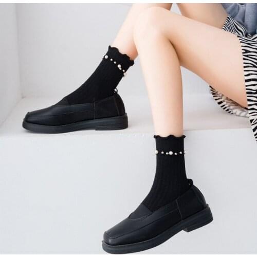 Women Socks Solid Color Autumn Pearl Ruffle Socks Black White Lolita harajuku Cute Sock Woman Socks Cotton Funny Short Socks Sox