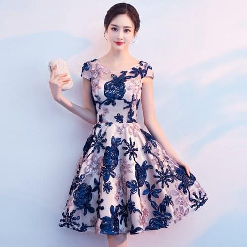 Lady Party Cheongsam Oriental Womens O-Neck Dress Chinese Style Elegant Long Qipao Sexy Slim Wedding Gowns Vestidos XS-XXXL