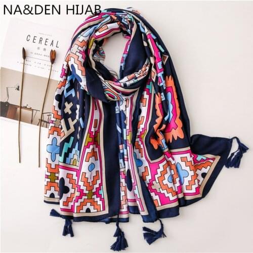 2020 Ladies Fashion Aztec Tassel Viscose Shawl Scarf Women High Quality Wrap Pashmina Stole Bufanda Muslim Hijab Snood 180*90Cm