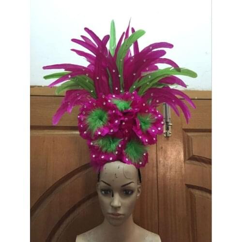 Lo spettacolo di danza copricapo di piume di accessori di abbigliamento Dei Saturnalia I lupercalia La cerimonia Religiosa