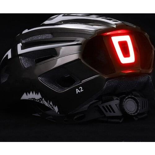 Ultralight Cycling Safety Helmet Outdoor Motorcycle Bicycle Taillight Helmet Mountain Road Bike Sport Safe Hat Bike Accessaries