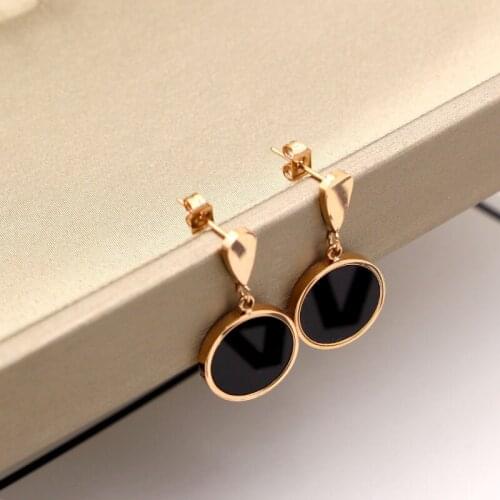 Martick Woman Fashion Stud Earrings Rose Gold Color Water Drop Design With Round Black Piece Pendant Earrings Femmal E5