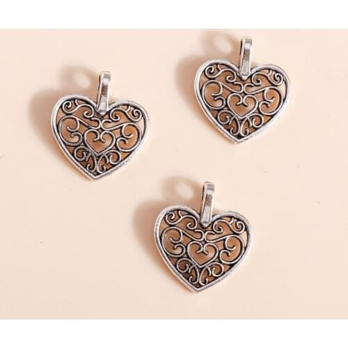 30pcs 15*16mm Vintage Antique Silver Color Love Heart Charms DIY Fit Necklaces Pendants Earrings Handmade Craft Jewelry Findings