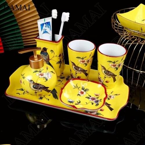 Creativity Flowers Painted Ceramic Bathroom Set Household Restroom 5 Piece Set Toiletries Home Bathroom Decoration Accessories