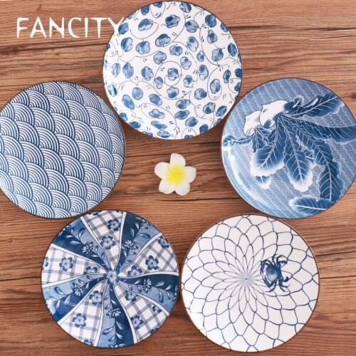 FANCITY Japanese style creative underglaze color ceramic dinner plate home round deep dish plate retro blue and white plate