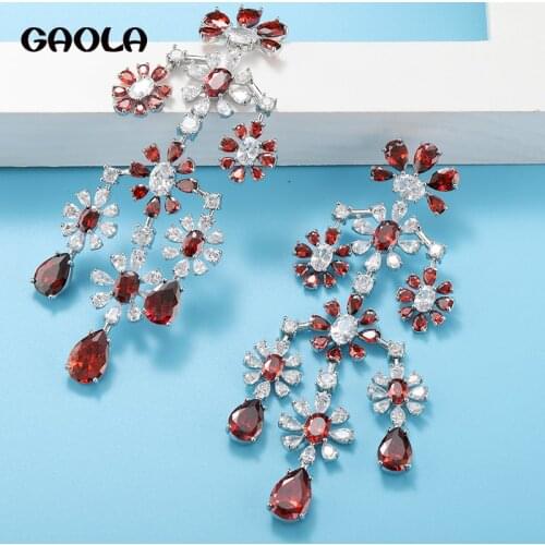 GAOLA Complex Symmetrical Design Earrings to a Womans Top Luxury Jewelry Inlaid Red Zircon Exclusive Fine Jewelry GLE9620