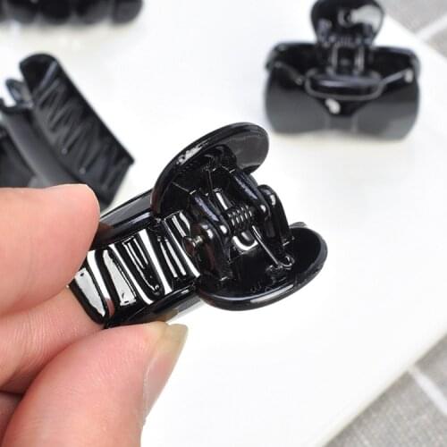 Sweet Mini Geometry Black Hair Clips for Women Girls Hair Claw Chic Barrettes Claw Crab Hairpins Styling Hair Accessories
